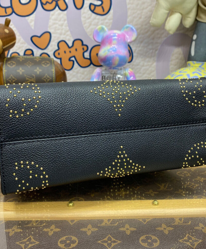 Louis Vuitton OnTheGo PM M46733 Black